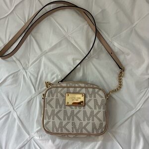 Michael Kors bag